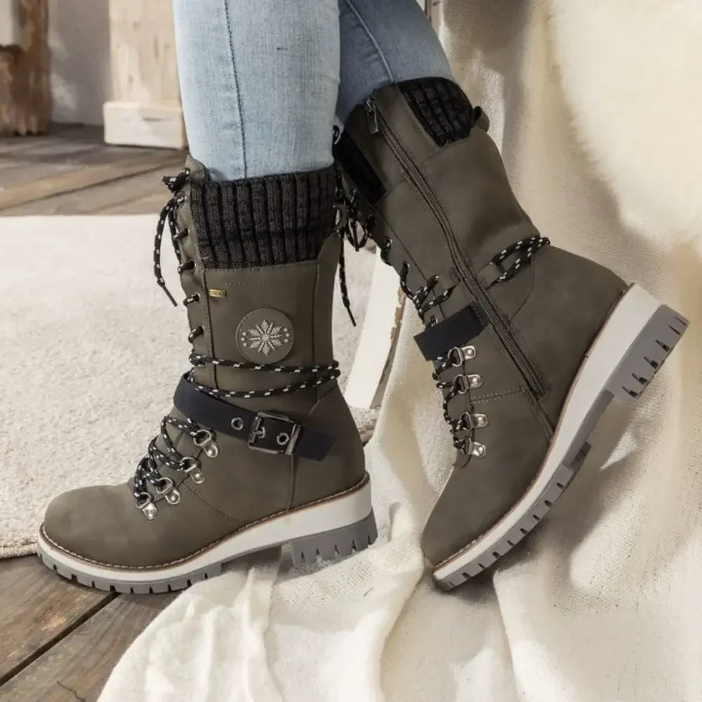 WINTER BOOTS | LACE-UP SNOW BOOTS WITH KNIT CUFF AND BUCKLE DETAIL