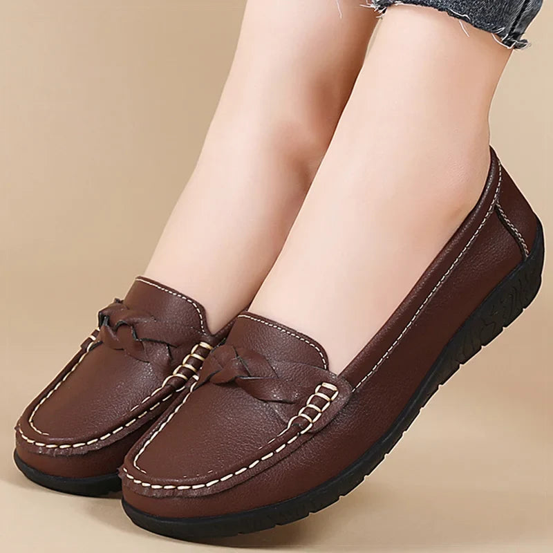 Mocassins femme à bout rond avec bride tressée