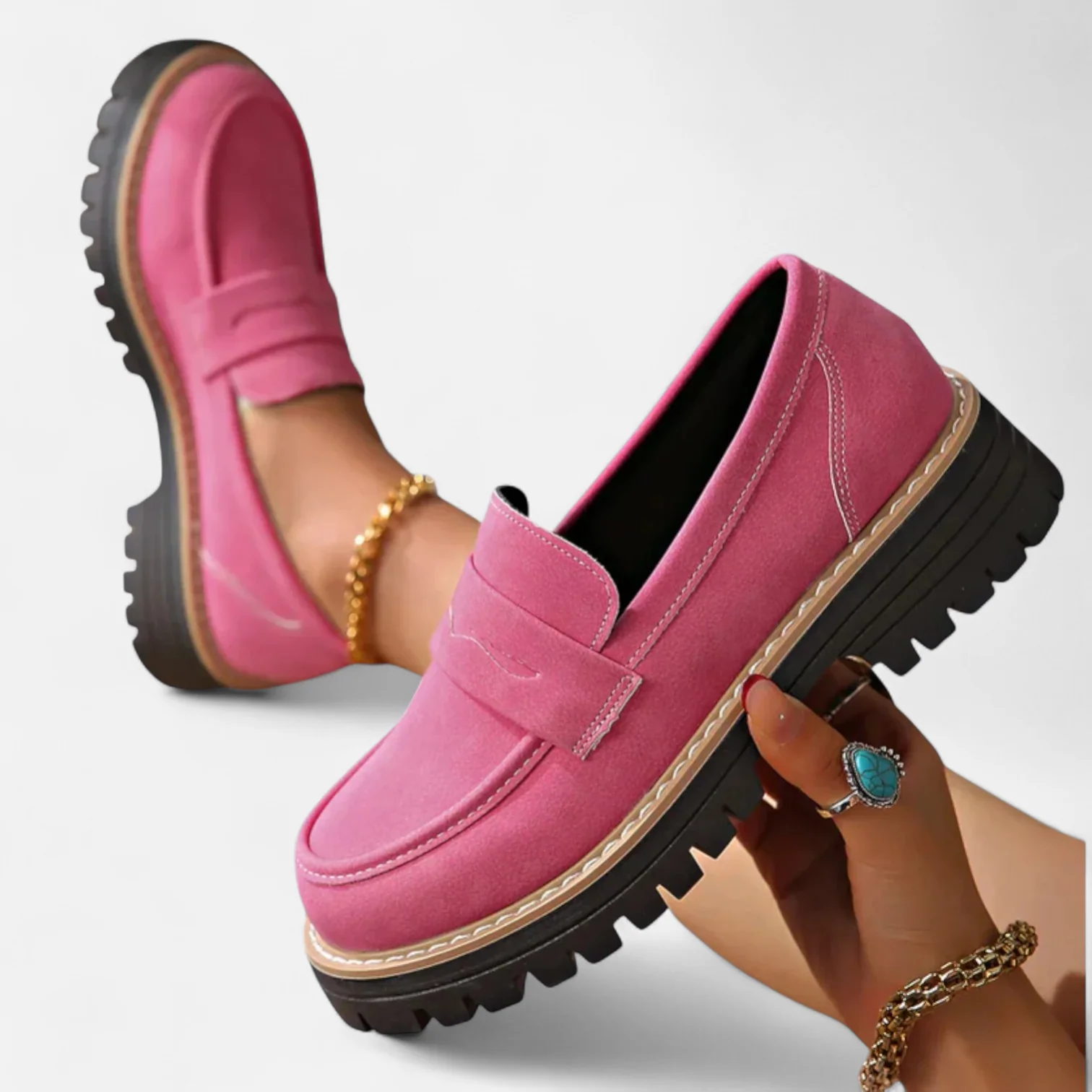Women's loafers, round toe, lug sole, slip-on with visible stitching