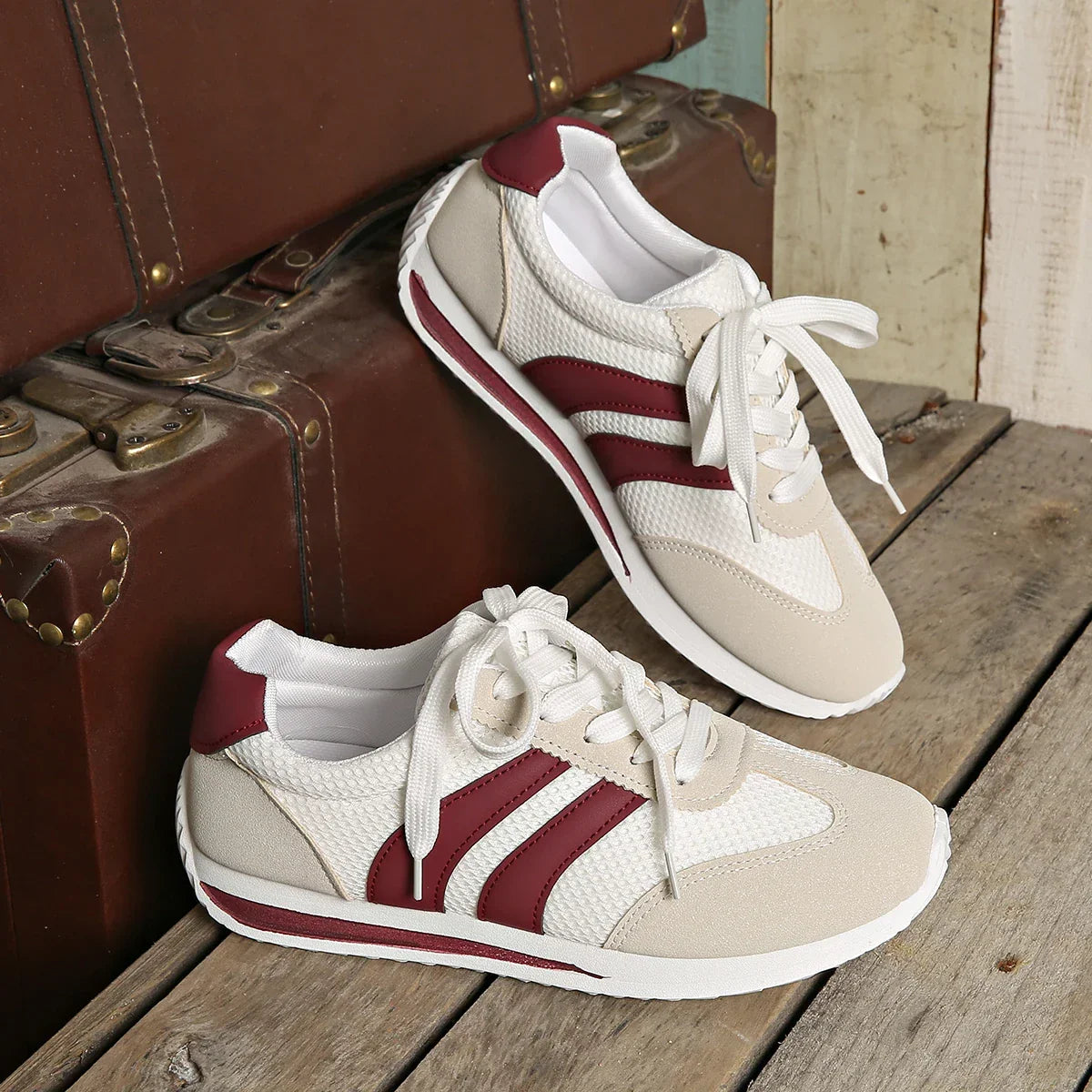 Women’s Low-Top Lace-Up Sneakers